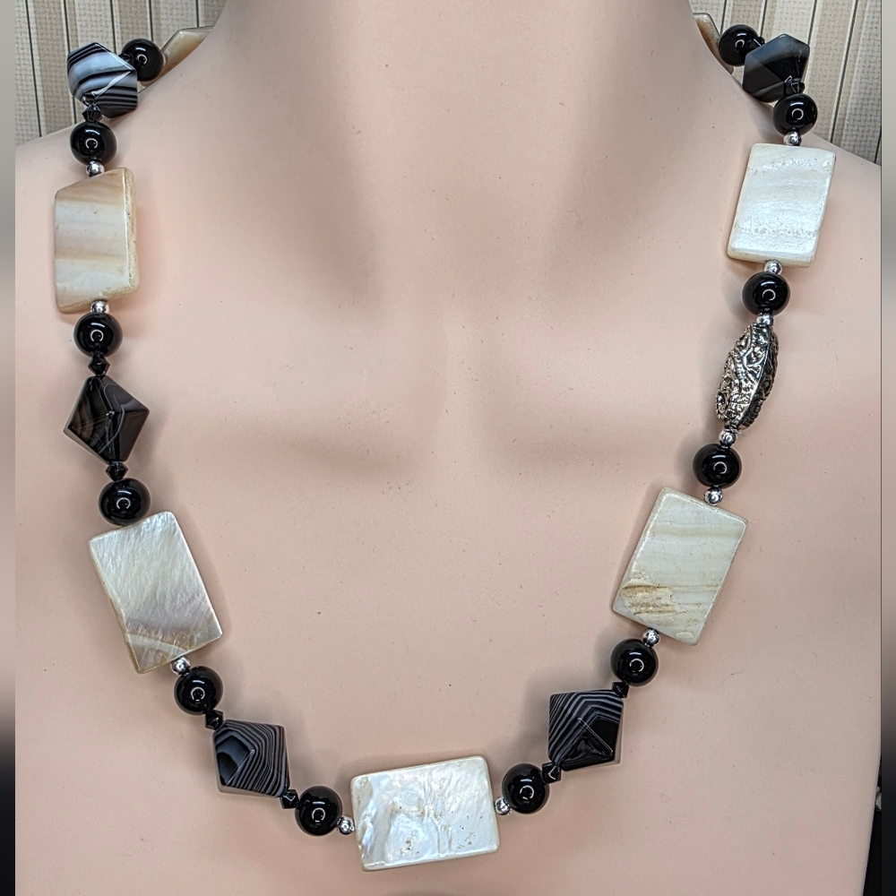 Mother of Pearl & Sardonyx Geometric Statement Necklace